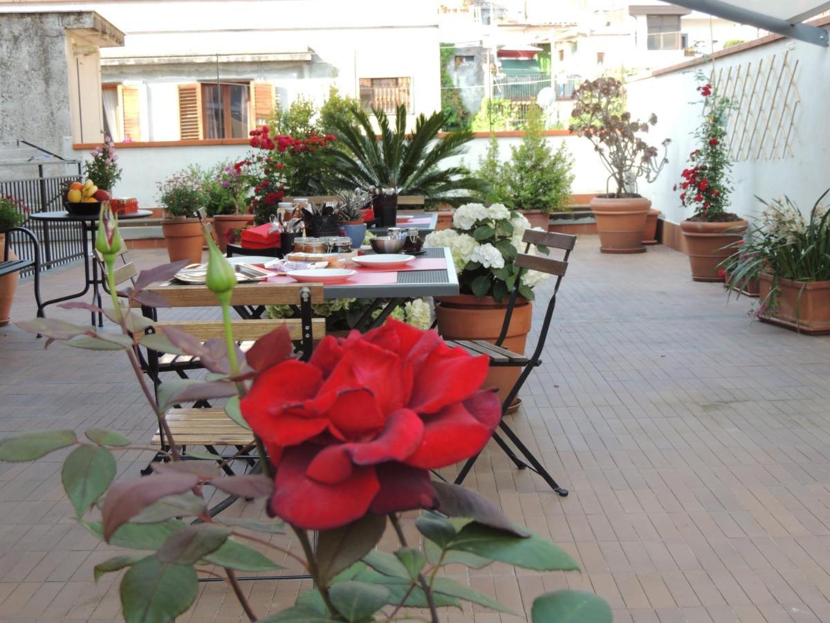 B&B Il Rosso E Il Nero Zafferana Etnea Ngoại thất bức ảnh