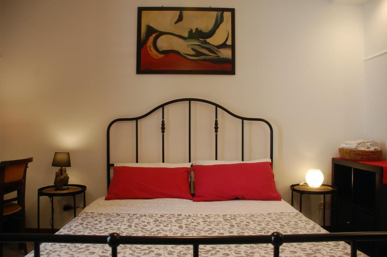 B&B Il Rosso E Il Nero Zafferana Etnea Ngoại thất bức ảnh