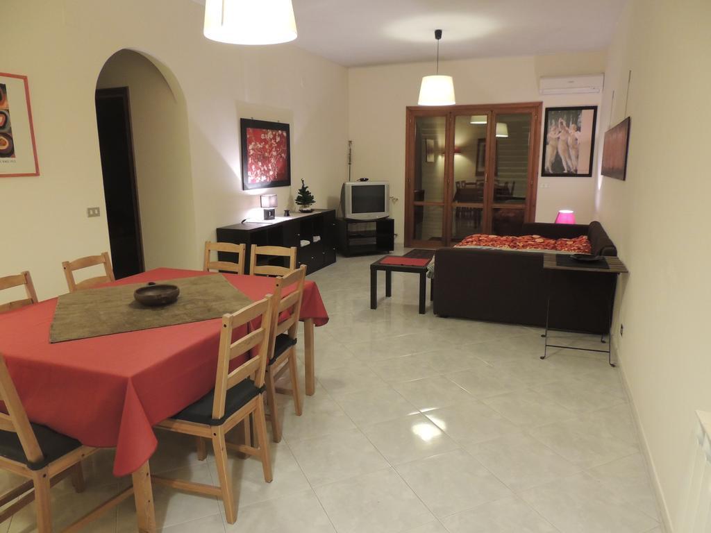 B&B Il Rosso E Il Nero Zafferana Etnea Ngoại thất bức ảnh