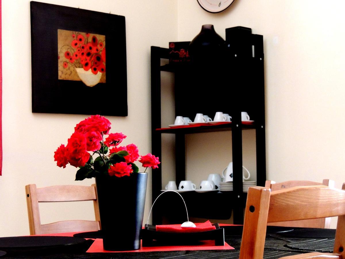 B&B Il Rosso E Il Nero Zafferana Etnea Ngoại thất bức ảnh