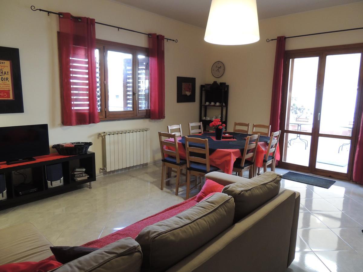 B&B Il Rosso E Il Nero Zafferana Etnea Ngoại thất bức ảnh